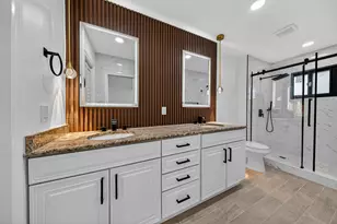 6194 Laurel Ln, Tamarac, FL 33319 - Photo 41