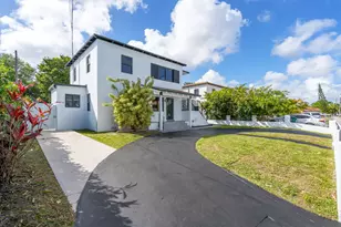 130 SW 31st Ct, Miami, FL 33135 - Photo 3