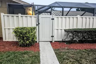 5513 Eagle Lake Dr, Palm Beach Gardens, FL 33418 - Photo 3