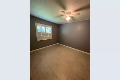 1925 SE Cheltenham Street, Port Saint Lucie, FL 34983 - Photo 9