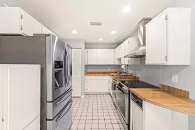 46 Stratford Lane W #D, Boynton Beach, FL 33436 - Photo 13