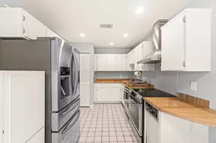 46 Stratford Ln W, Boynton Beach, FL 33436 - Photo 13