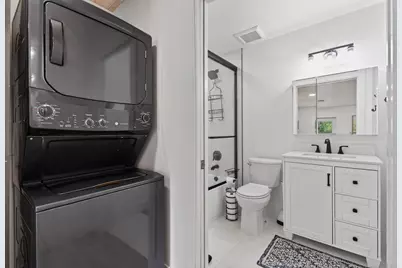 608 SE 5th Street, Stuart, FL 34994 - Photo 13