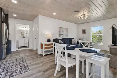 608 SE 5th Street, Stuart, FL 34994 - Photo 3