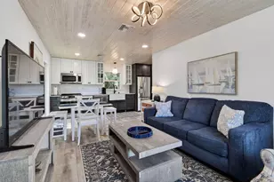 608 SE 5th St, Stuart, FL 34994 - Photo 9