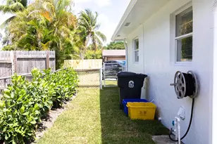 3360 Sapphire Rd, Lake Worth, FL 33462 - Photo 31