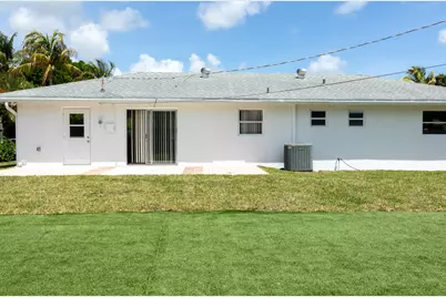 3360 Sapphire Road, Lake Worth, FL 33462 - Photo 23