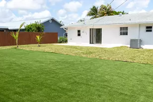 3360 Sapphire Rd, Lake Worth, FL 33462 - Photo 29