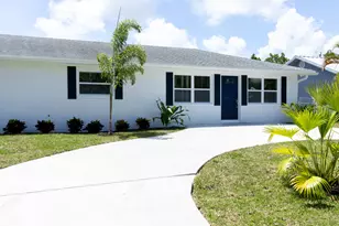 3360 Sapphire Rd, Lake Worth, FL 33462 - Photo 13