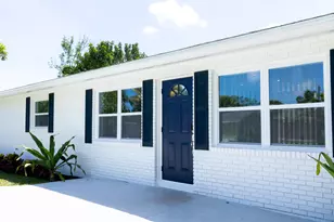 3360 Sapphire Rd, Lake Worth, FL 33462 - Photo 5