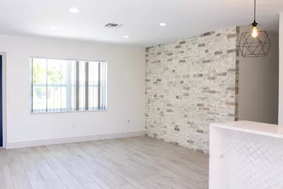 3360 Sapphire Road, Lake Worth, FL 33462 - Photo 11