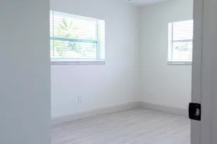 3360 Sapphire Rd, Lake Worth, FL 33462 - Photo 39