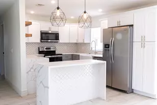 3360 Sapphire Rd, Lake Worth, FL 33462 - Photo 9