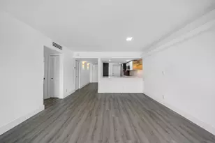 3151 S Palm Aire Dr, Pompano Beach, FL 33069 - Photo 11