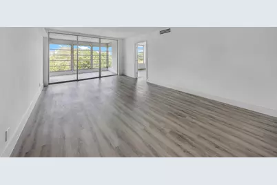3151 S Palm Aire Drive #407, Pompano Beach, FL 33069 - Photo 13