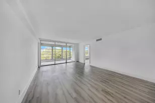 3151 S Palm Aire Dr, Pompano Beach, FL 33069 - Photo 13