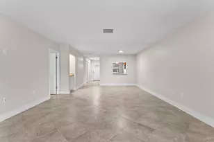 24 Stratford Dr E, Boynton Beach, FL 33436 - Photo 13