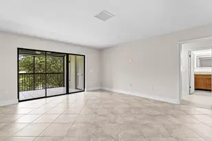 24 Stratford Dr E, Boynton Beach, FL 33436 - Photo 11