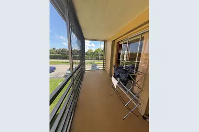 525 Capri K, Delray Beach, FL 33484 - Photo 21