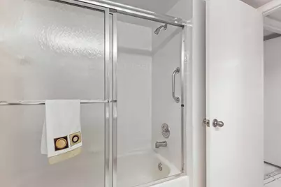 4735 E Lucerne Lakes Blvd E #308, Lake Worth, FL 33467 - Photo 17