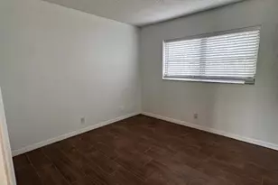 5156 NE 6th Ave, Oakland Park, FL 33334 - Photo 3