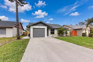5868 SE Collins Ave, Stuart, FL 34997 - Photo 3