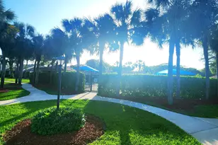 63 Meadows Dr, Boynton Beach, FL 33436 - Photo 17