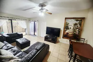 63 Meadows Dr, Boynton Beach, FL 33436 - Photo 7