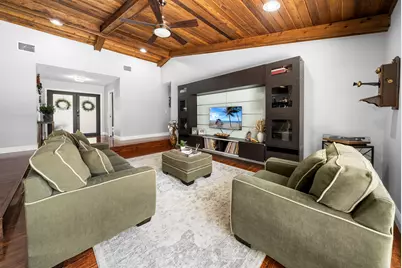 1061 Bayberry Point Drive, Plantation, FL 33324 - Photo 7