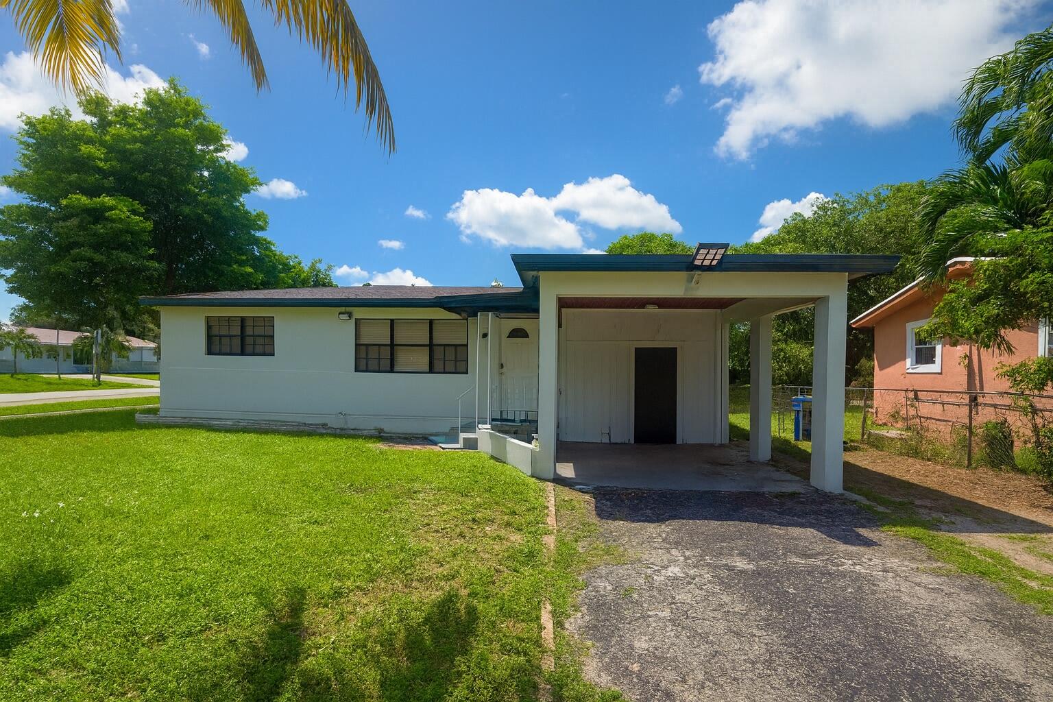 2800 SW 9th St - 2800 SW 9th St, Fort Lauderdale, FL 33312 Luxury Property | Jose Angel Pina