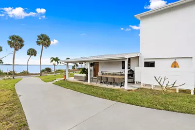 8309 S Indian River Drive, Fort Pierce, FL 34982 - Photo 31