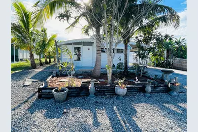 8026 SE Wren Avenue, Hobe Sound, FL 33455 - Photo 3