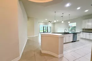 2905 Siena Cir, Wellington, FL 33414 - Photo 15
