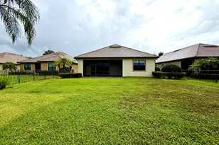 2905 Siena Cir, Wellington, FL 33414 - Photo 29