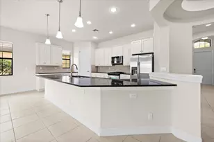 2905 Siena Cir, Wellington, FL 33414 - Photo 5