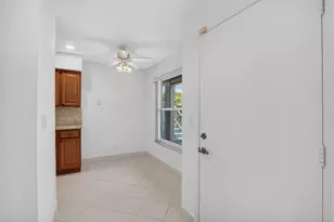 13886 VÃ­a Flora A, Delray Beach, FL 33484 - Photo 7