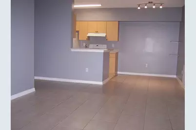 10372 Fox Trail Road S #606, Royal Palm Beach, FL 33411 - Photo 3