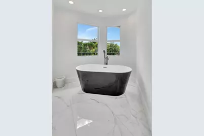 7477 Campo Florido, Boca Raton, FL 33433 - Photo 37