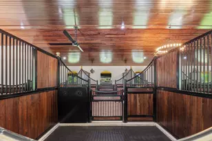 4985 Stables Way, Wellington, FL 33414 - Photo 3