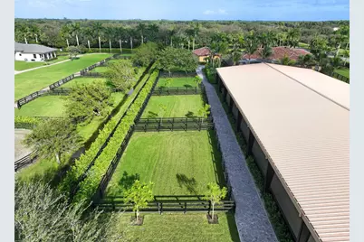4985 Stables Way, Wellington, FL 33414 - Photo 27