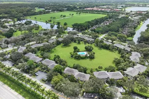 13334 Polo Club Rd, Wellington, FL 33414 - Photo 15