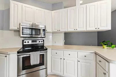 10762 SW Elsinore Drive, Port Saint Lucie, FL 34987 - Photo 5