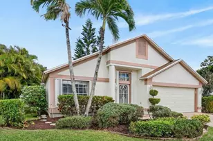 131 Hammocks Ct, Greenacres, FL 33413 - Photo 3