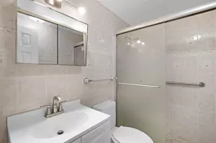 1000 SE 4th St, Fort Lauderdale, FL 33301 - Photo 29