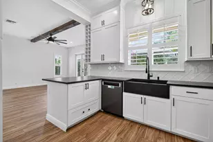 216 W Bay Cedar Cir, Jupiter, FL 33458 - Photo 21