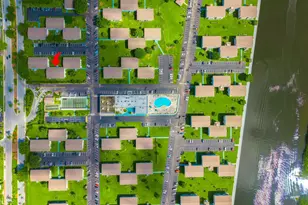 480 Horizons W, Boynton Beach, FL 33435 - Photo 21