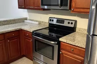 3526 Whitehall Dr, West Palm Beach, FL 33401 - Photo 5