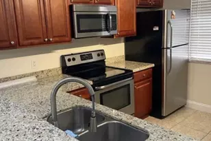 3526 Whitehall Dr, West Palm Beach, FL 33401 - Photo 3