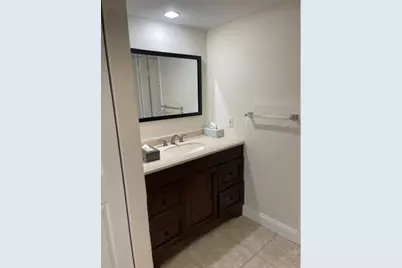 3526 Whitehall Drive #404, West Palm Beach, FL 33401 - Photo 11