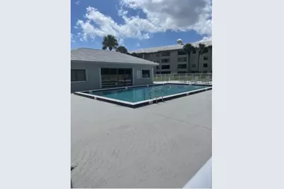 3526 Whitehall Drive #404, West Palm Beach, FL 33401 - Photo 13
